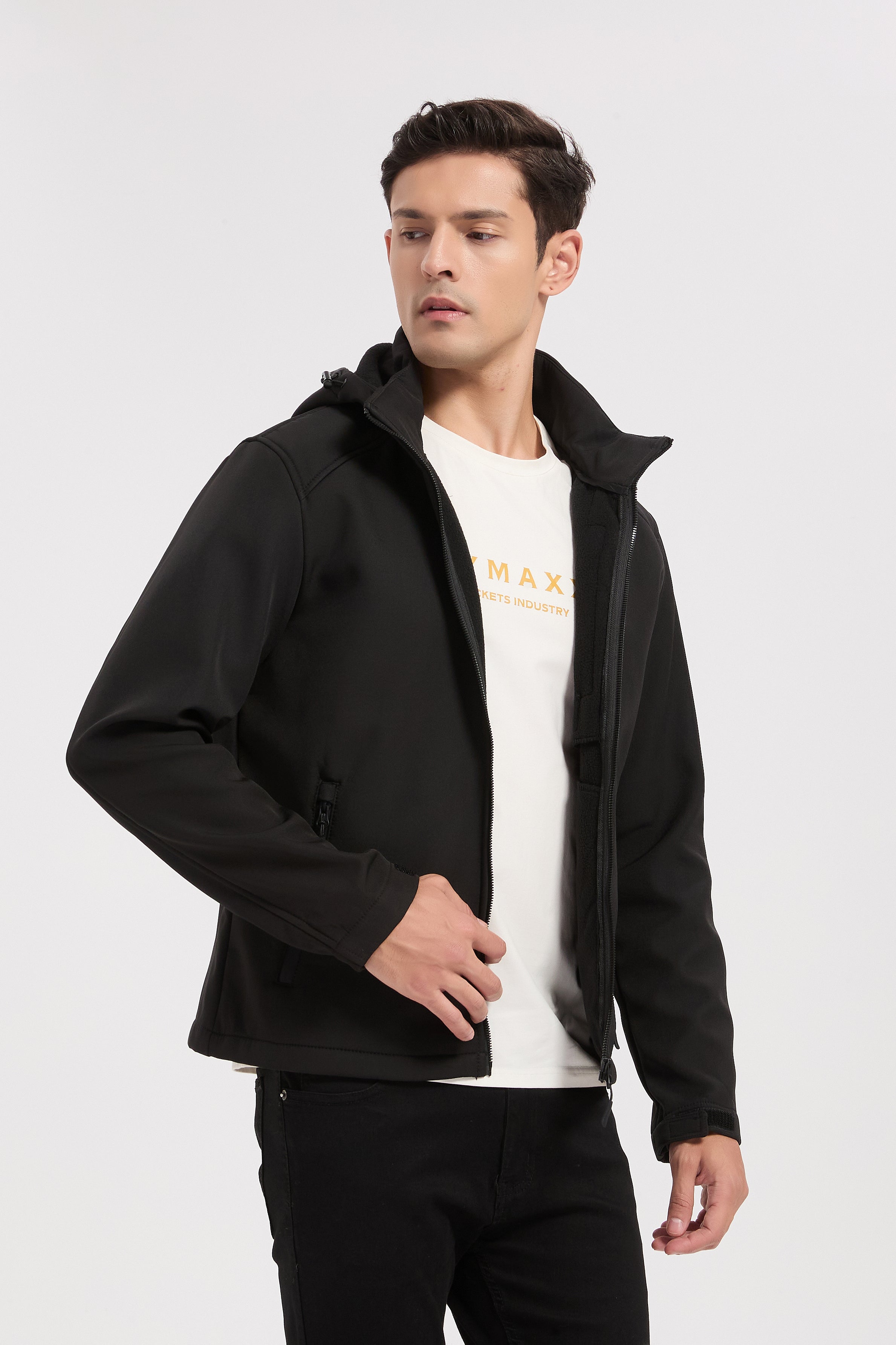 Veste softshell noir homme à capuche ÉTIENNE