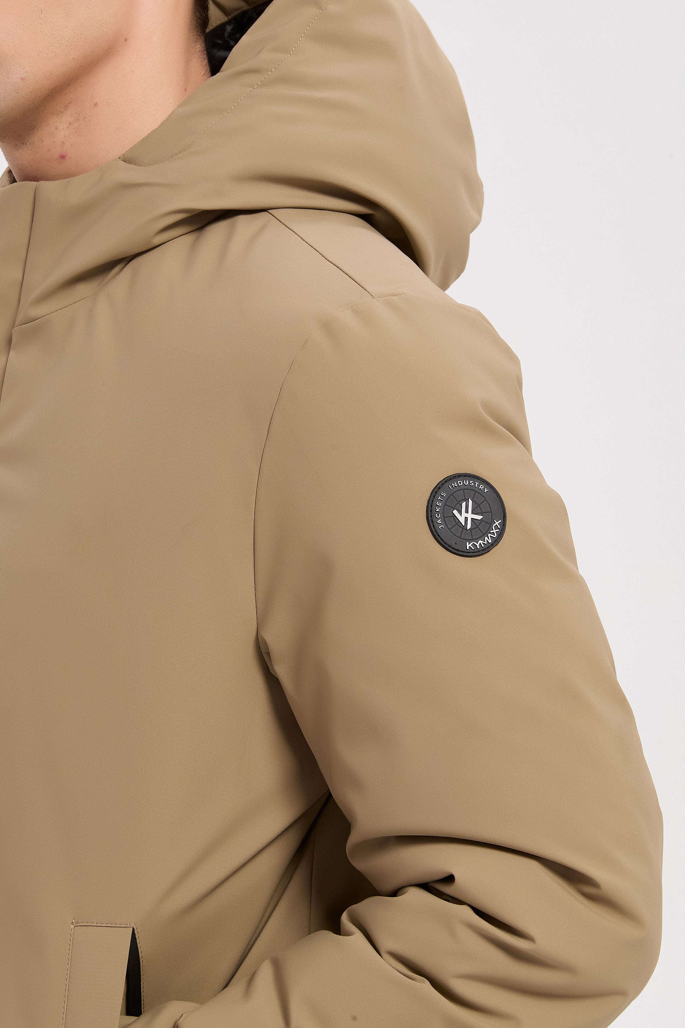 Doudoune courte beige à capuche CAMBELL