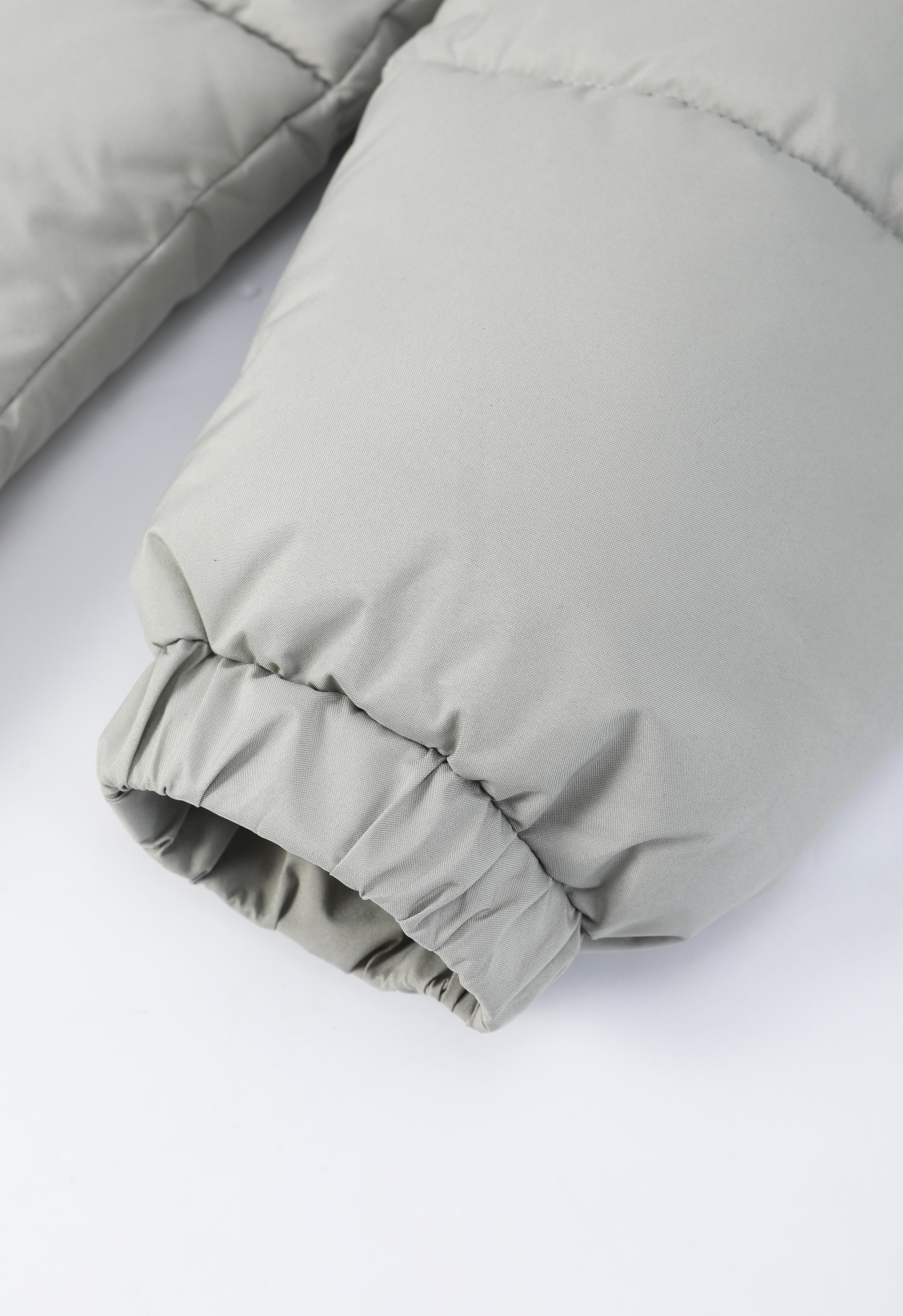 Doudoune matelassée gris clair DELVAUX