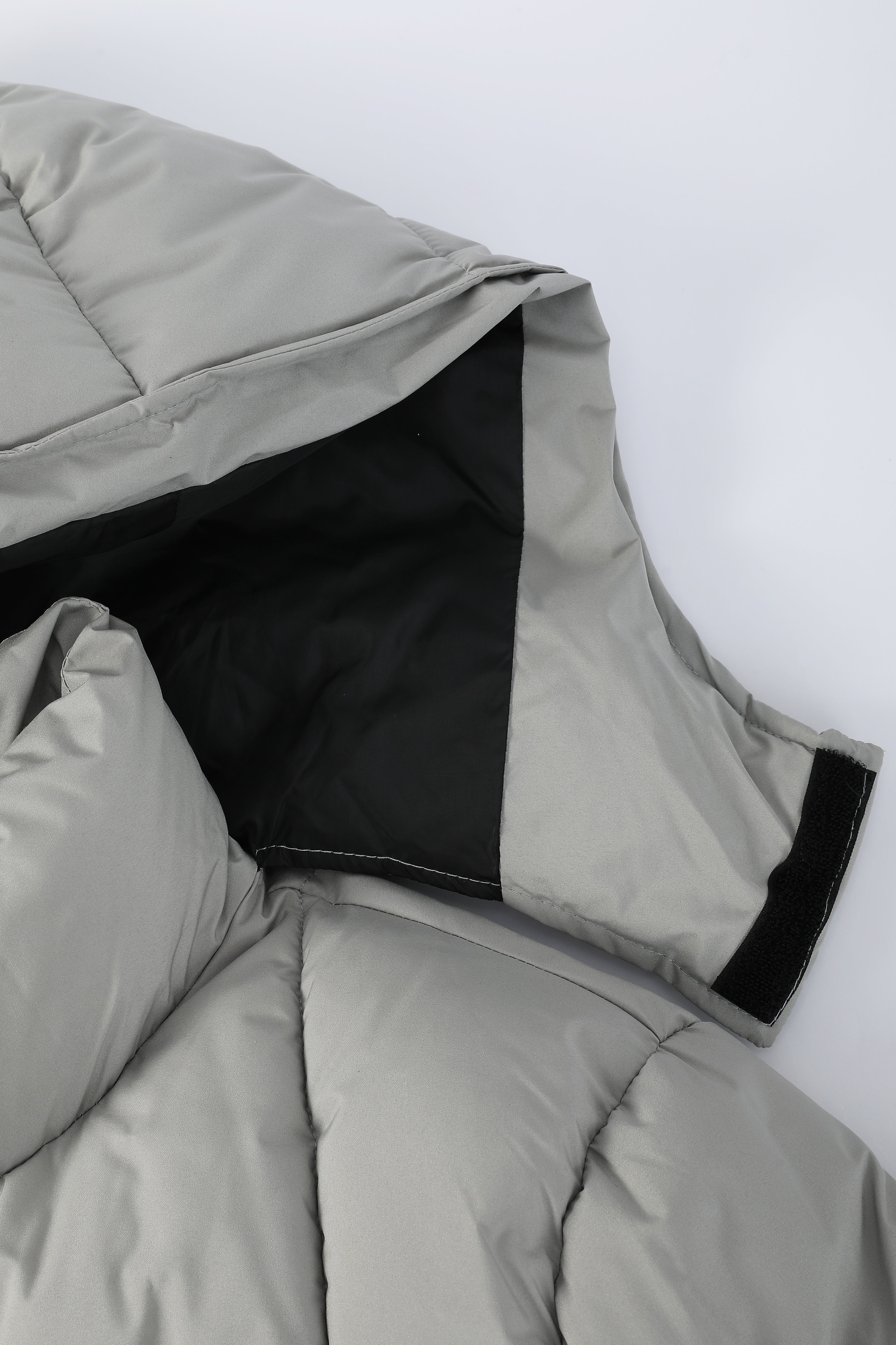 Doudoune matelassée gris clair DELVAUX