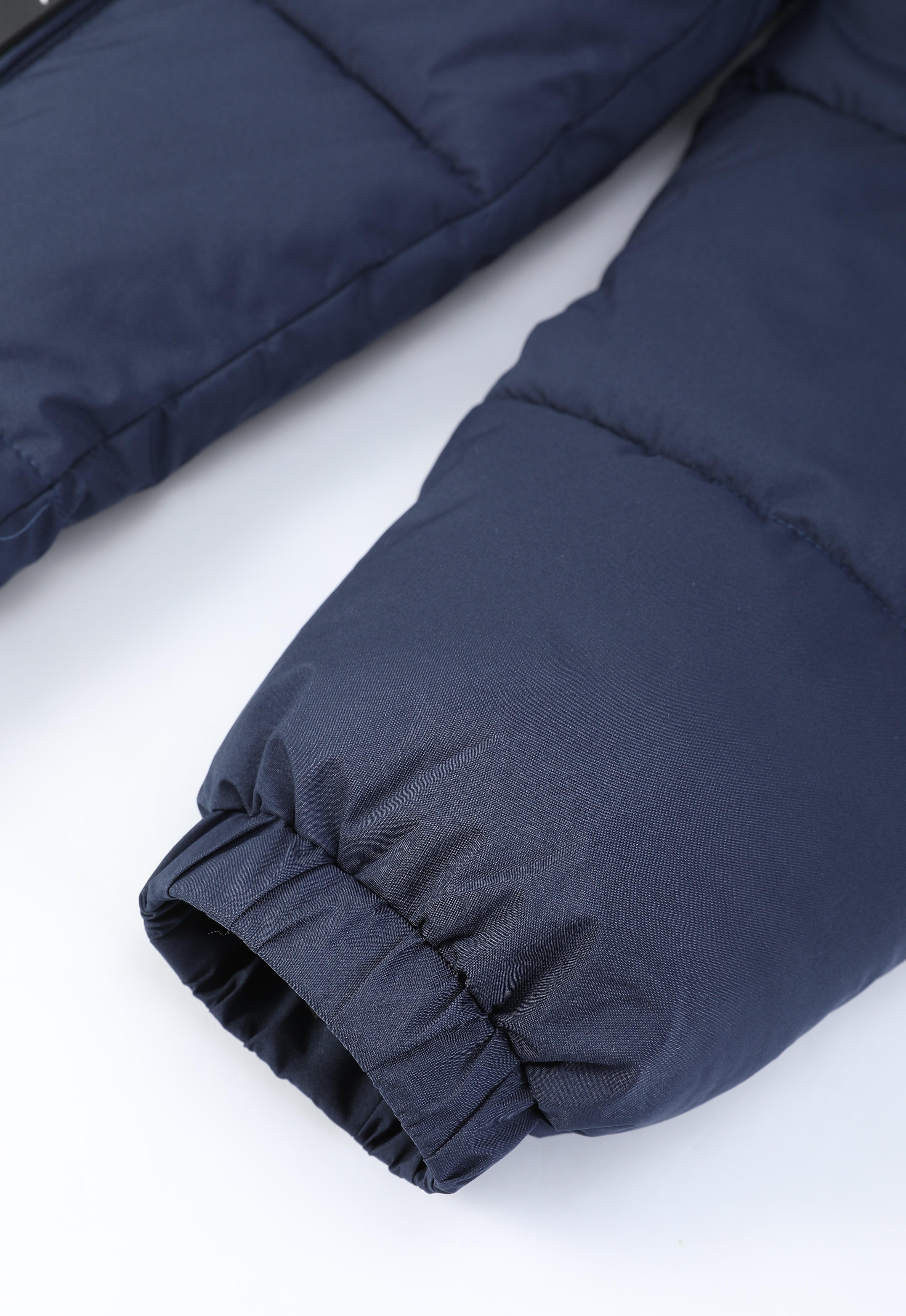 Doudoune matelassée bleu foncé DELVAUX