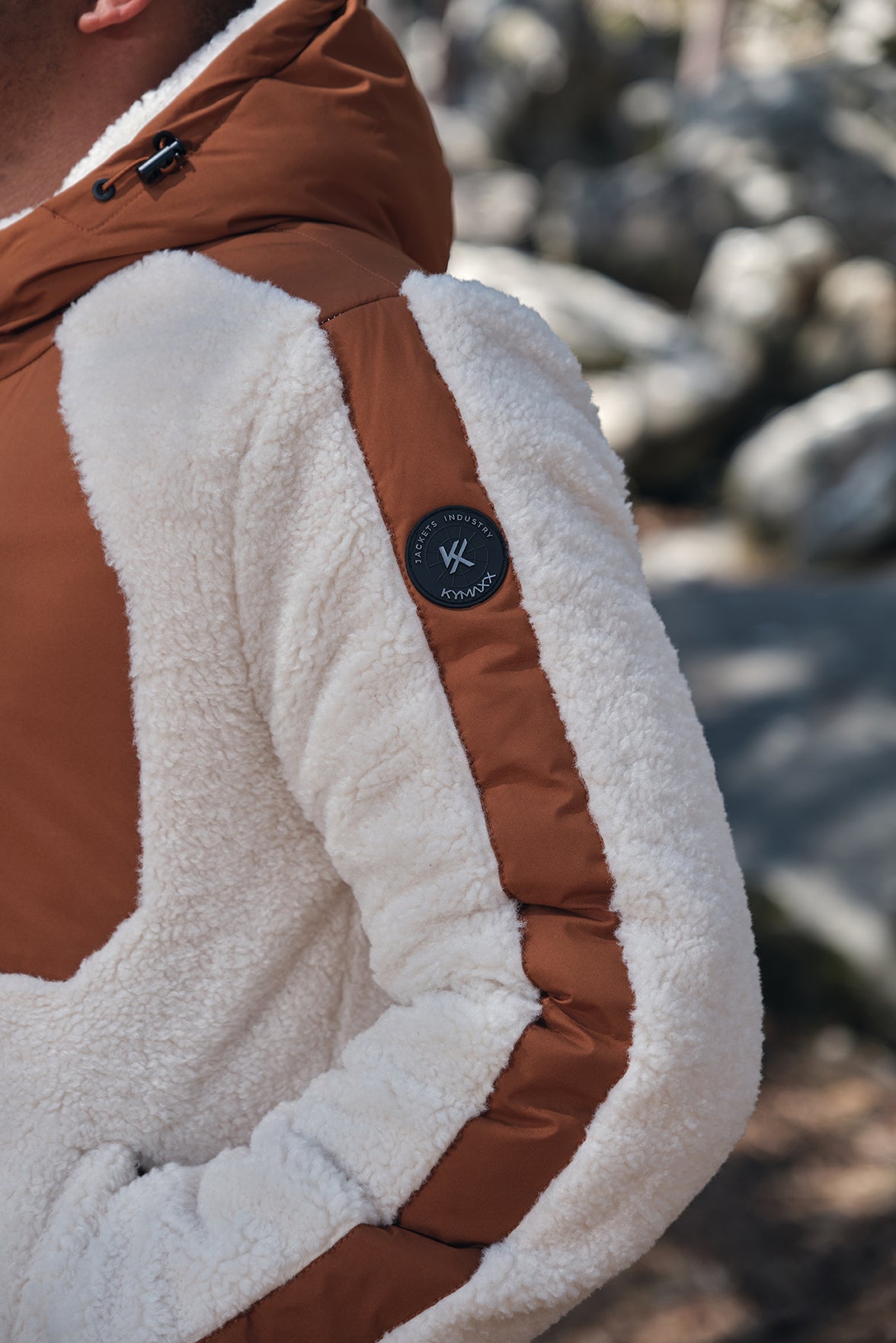 Doudoune polaire écrue et camel homme à capuche DUFFY