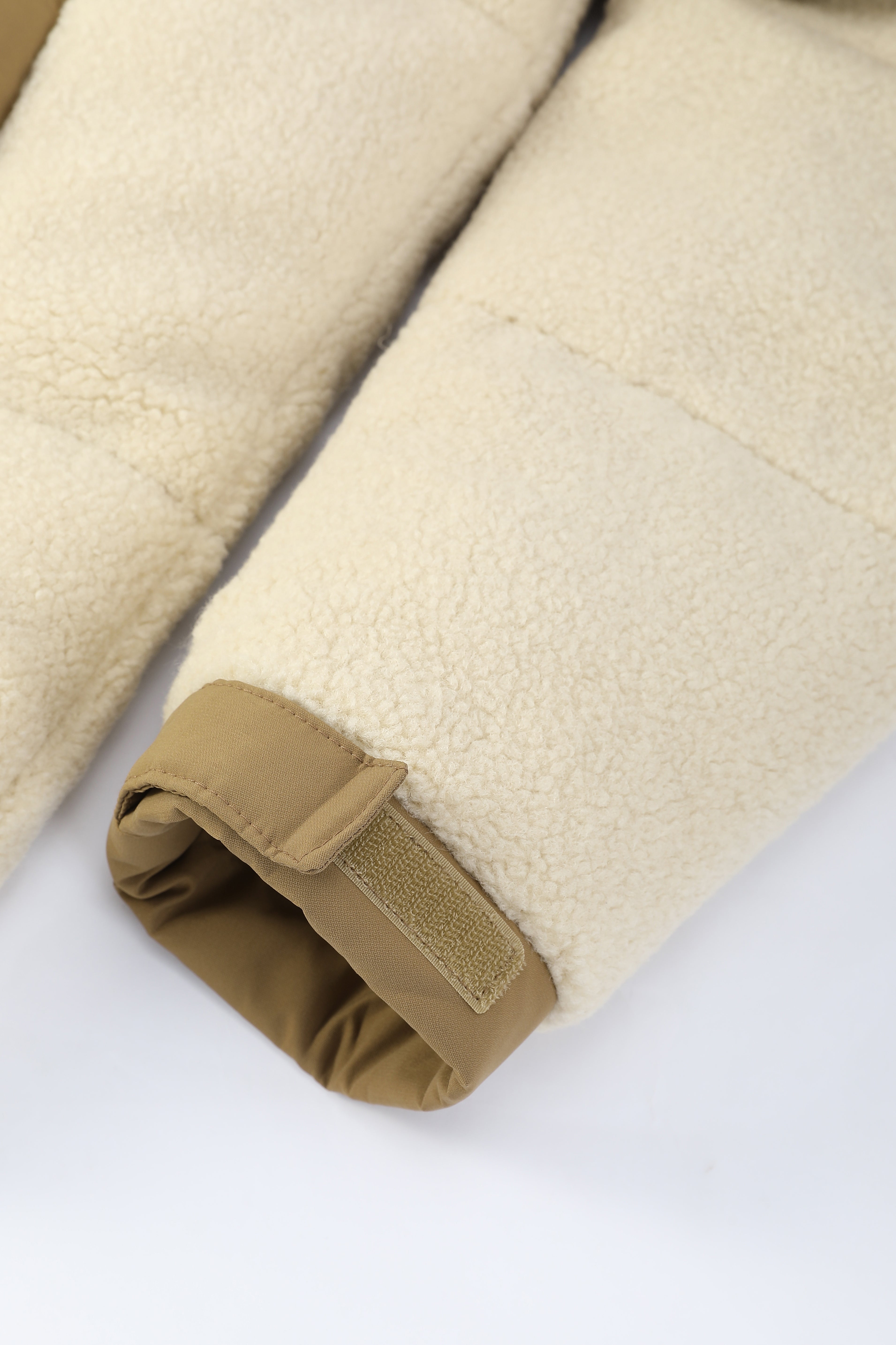 Doudoune matelassée effet sherpa écrue et camel HERMAN