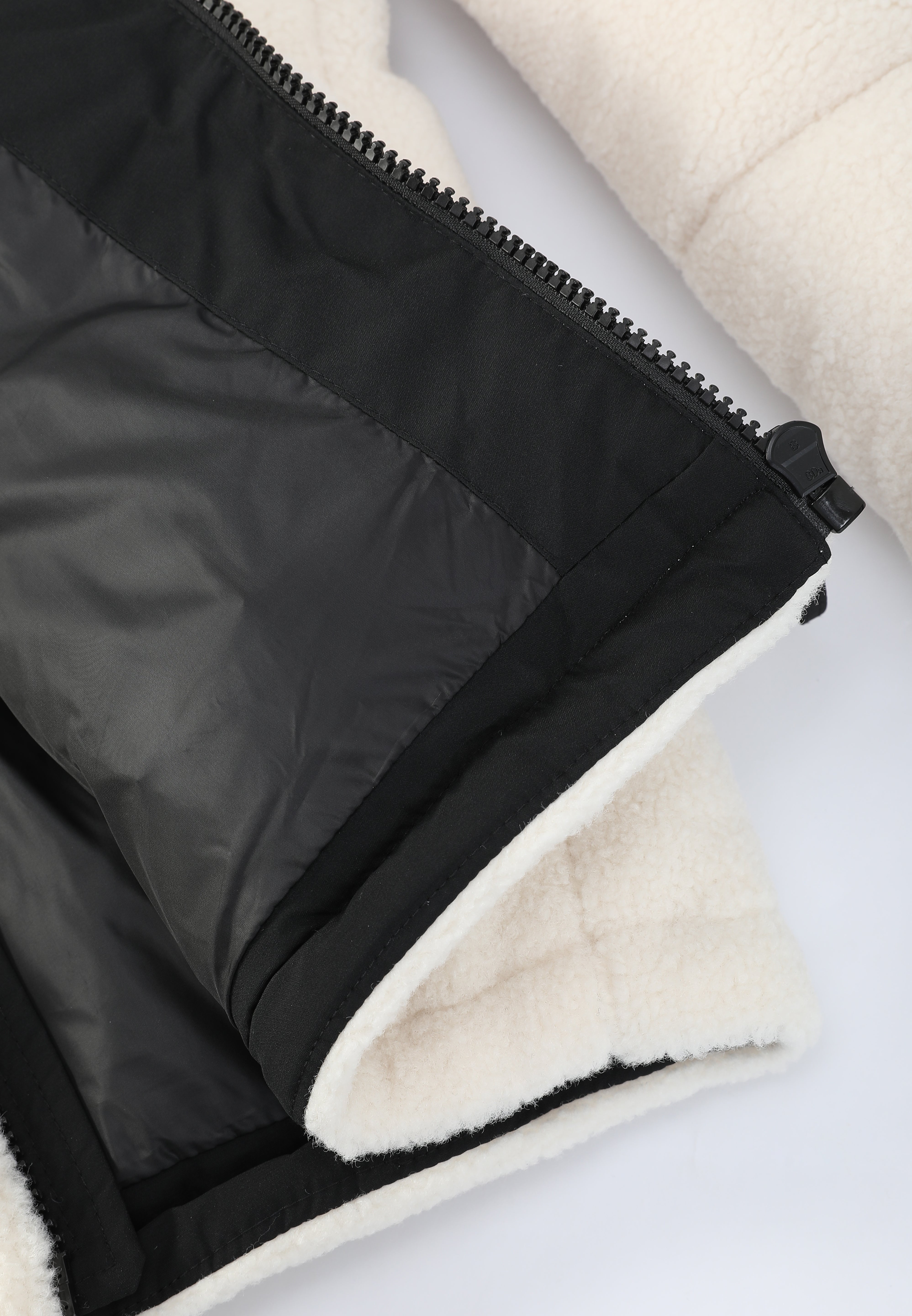 Doudoune matelassée effet sherpa écrue et noire HERMAN